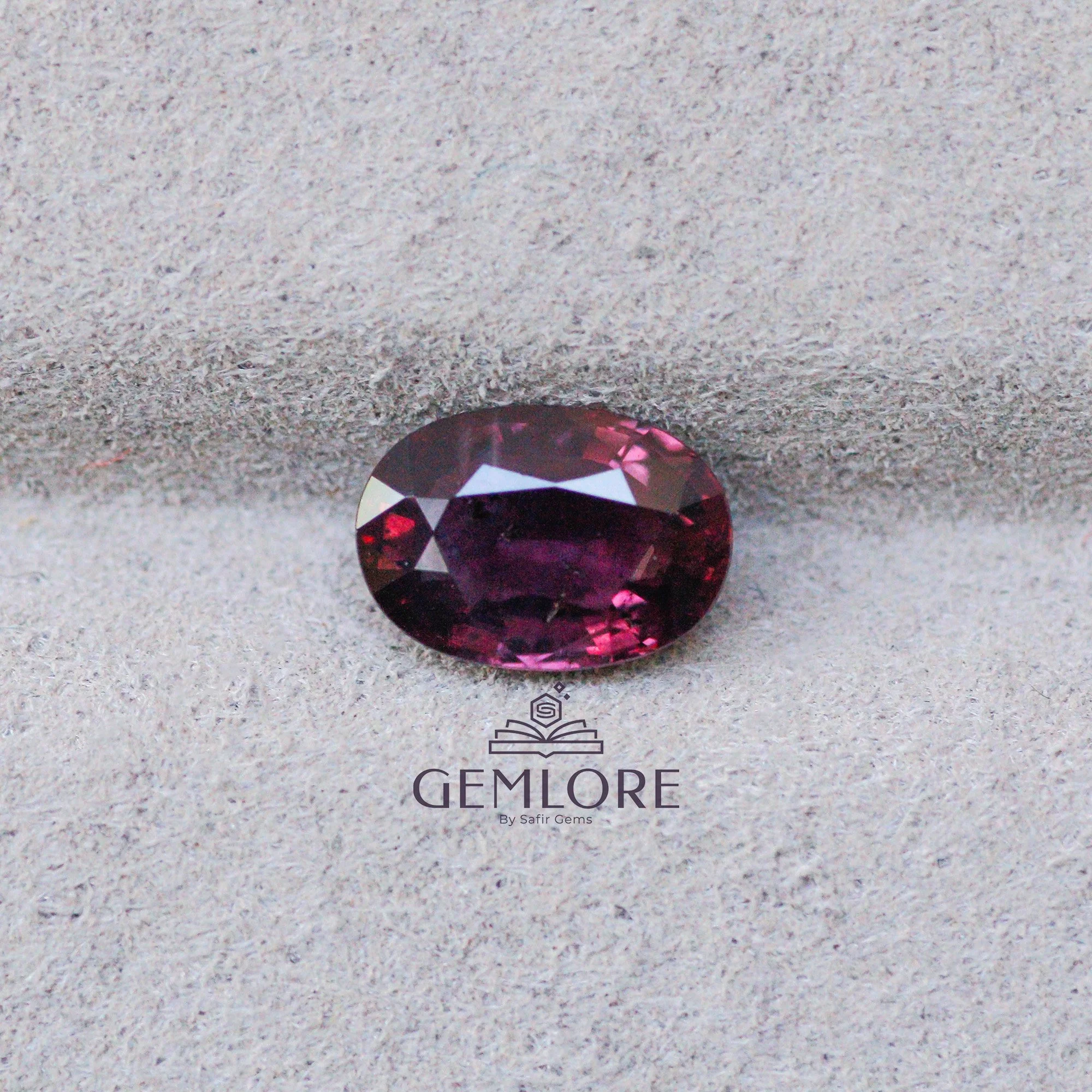 Purplish-red Kashmir Ruby 1.83ct — Gemlore PH by Safir Gems